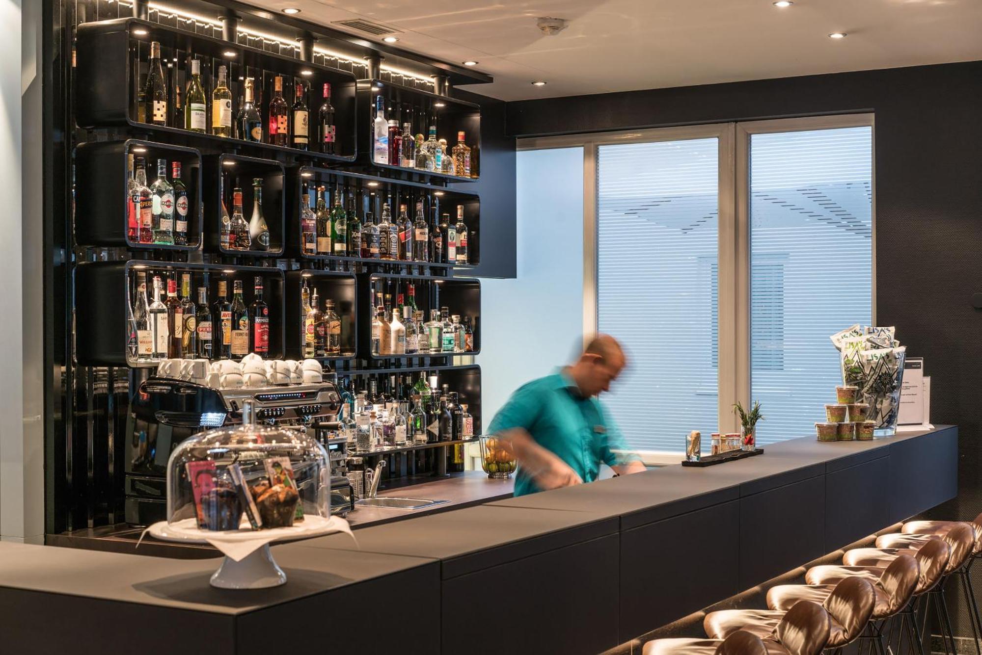 Motel One Hamburg-Altona ภายนอก รูปภาพ